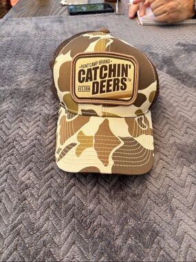 Catchin' Deers Camo Trucker Hat - Brown